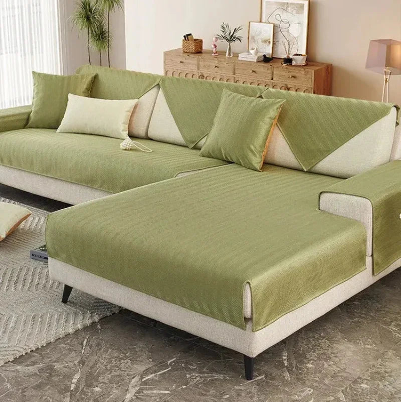 Capa de Sofá Seda Ice Verde com Base Antiderrapante e Matelassê Lavielle