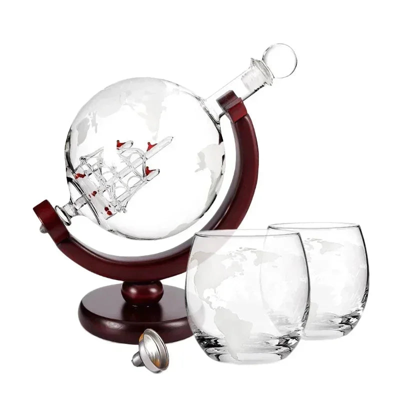 Conjunto Decanter Globo de Vidro com Suporte de Madeira e 2 Copos Lavielle