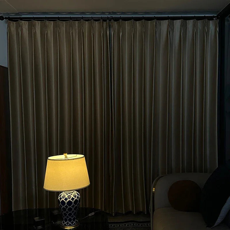 Cortina Blackout Acetinada com Ilhós Isolamento Térmico Lavielle