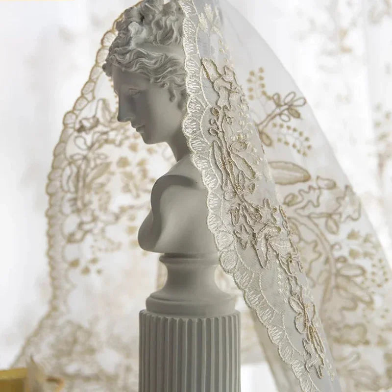 Cortina de Renda com Bordado Vazado para Sala e Quarto Lavielle