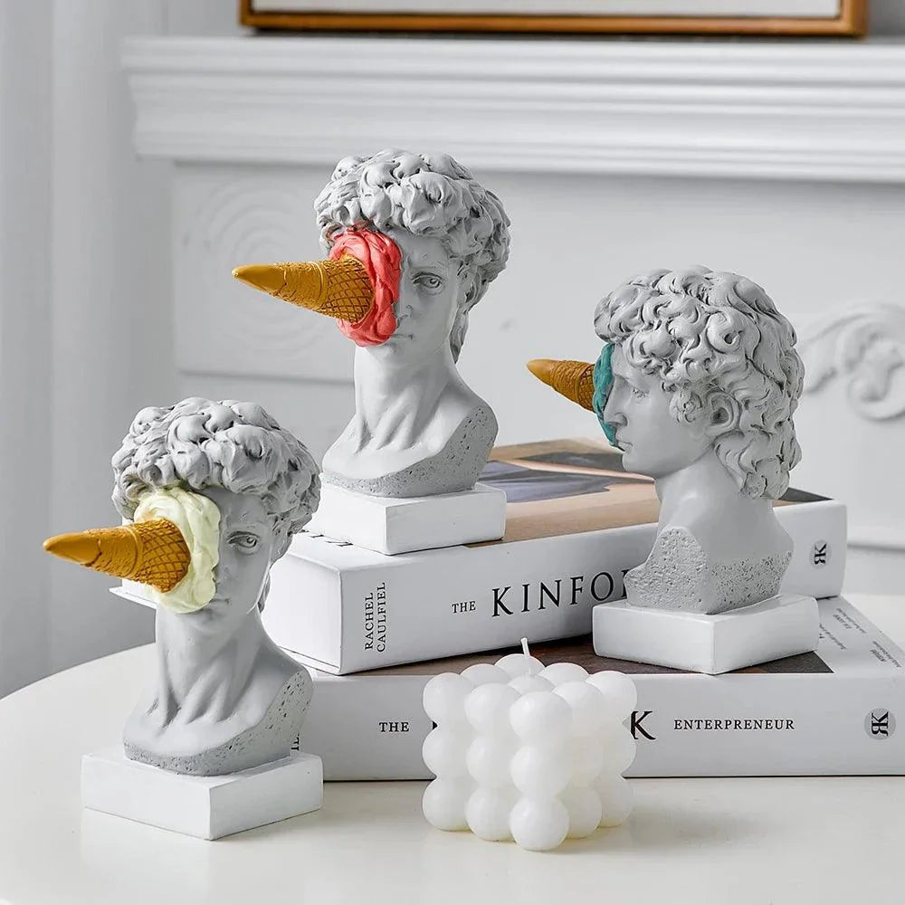 Escultura David de Sorvete Pós-moderno em Resina para Decoração Lavielle