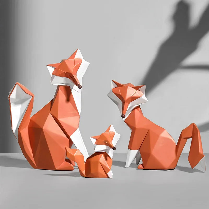 Escultura de Raposa Geométrica em Resina Decorativa para Sala e Escritório Lavielle