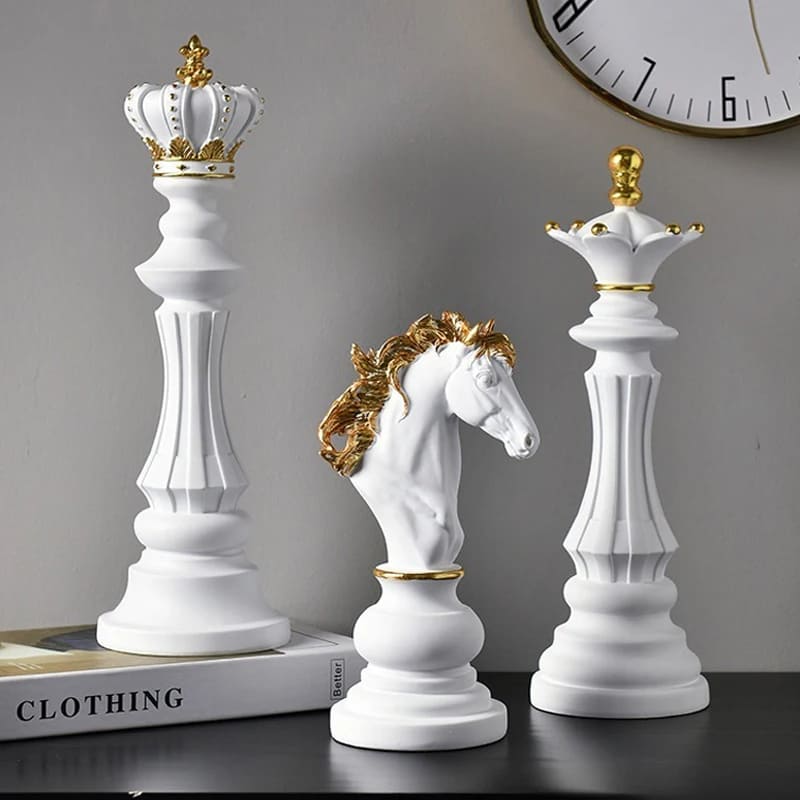 Conjunto 3 Peças Estatueta Decorativa Para Mesa Peças de Xadrez em Resina