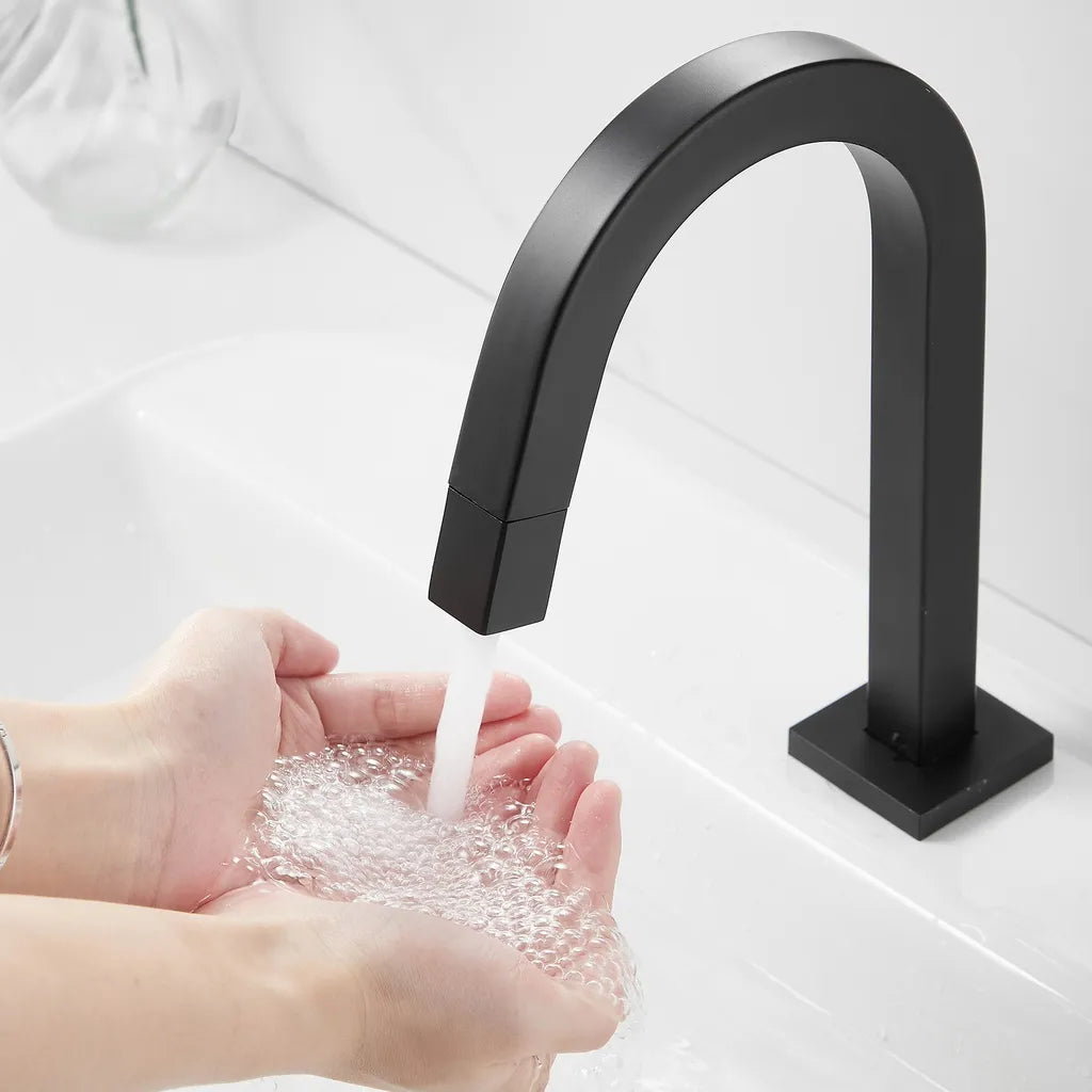 Torneira Para Banheiro Somente Água Fria Modelo Aqualux