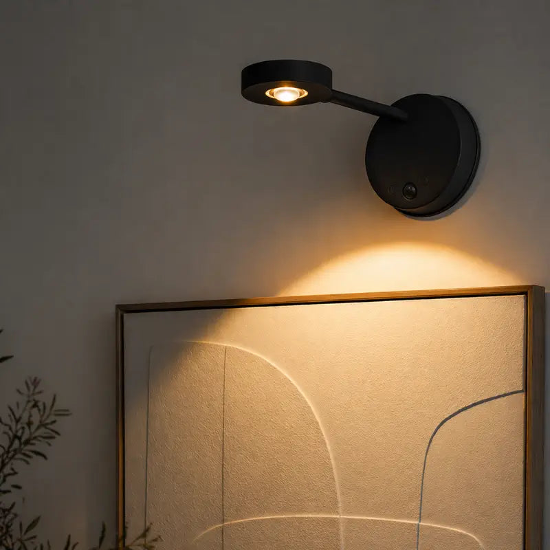 Luminária de Parede LED com Sensor de Movimento Sem Fio