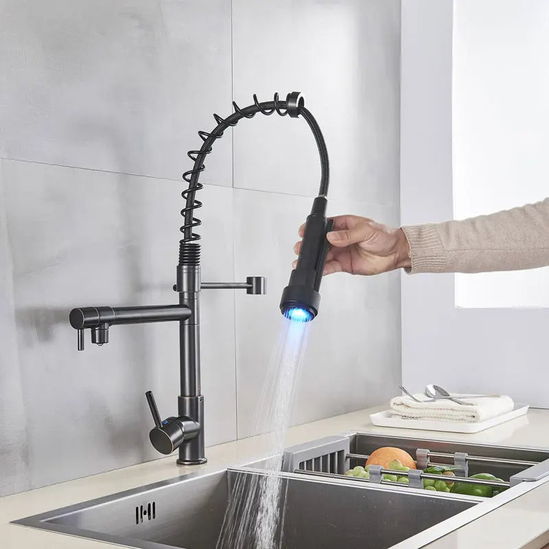 Torneira Para Cozinha Gourmet Monocomando Com LED Safira