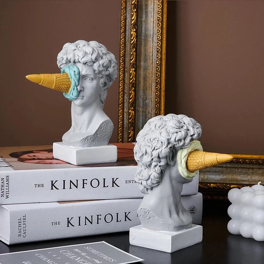 Escultura David de Sorvete Pós-moderno em Resina para Decoração Lavielle