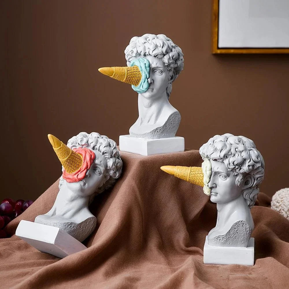 Escultura David de Sorvete Pós-moderno em Resina para Decoração Lavielle