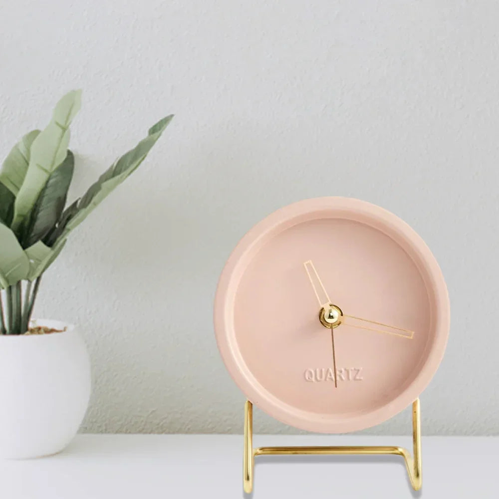 Relógio de Mesa Metálico Estilo Nórdico para Escritório e Quarto Lavielle